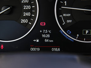 2014款435i 豪华设计套装型 中控区