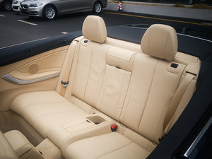 2014款428i 豪华设计套装型 空间座椅