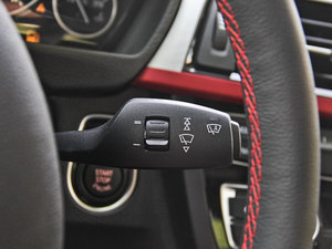 2014款435i 运动设计套装型 中控区