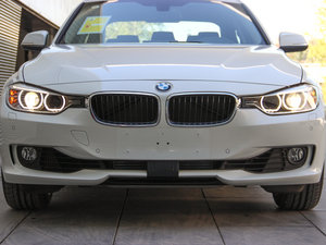 2014335i xDrive ^