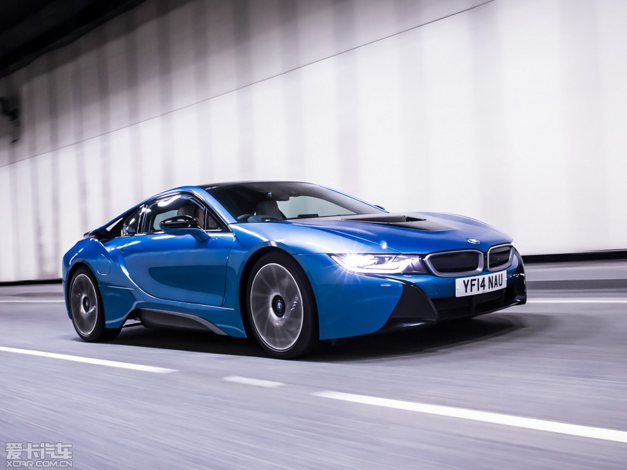 2014Ri8 Coupe (UK-Version)