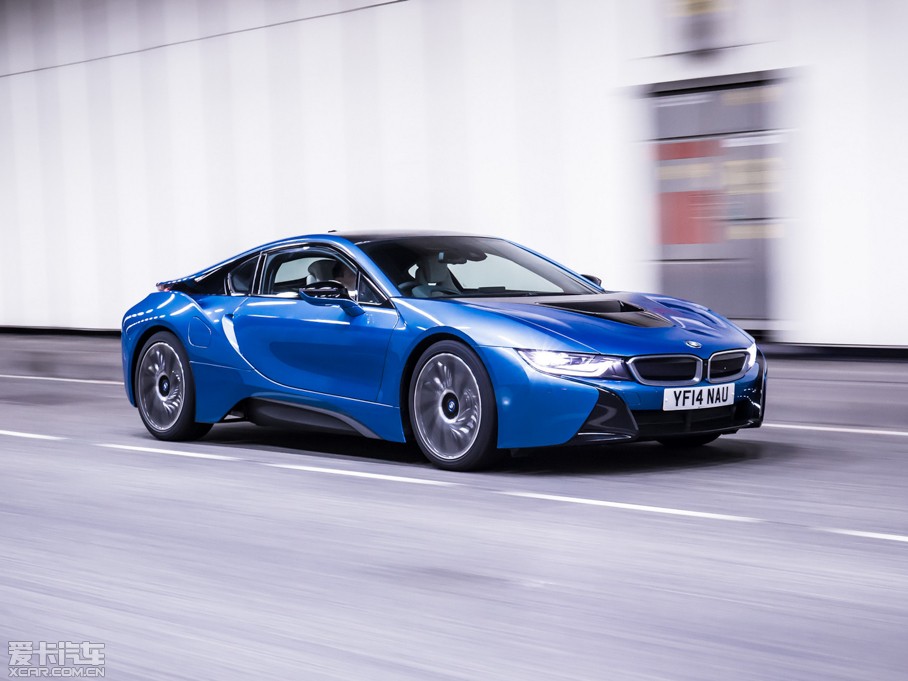 2014Ri8 Coupe (UK-Version)