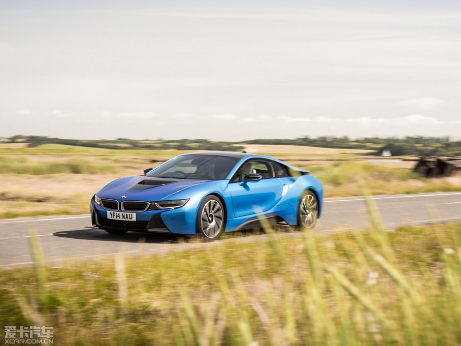 2014Ri8 Coupe (UK-Version)