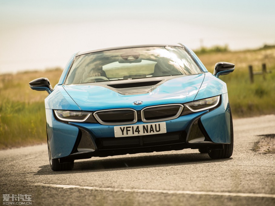 2014Ri8 Coupe (UK-Version)