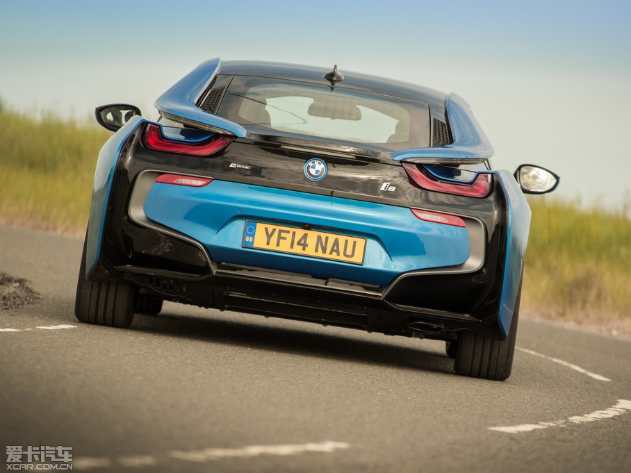 2014Ri8 Coupe (UK-Version)