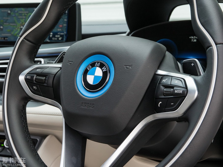 2014Ri8 Coupe (UK-Version)