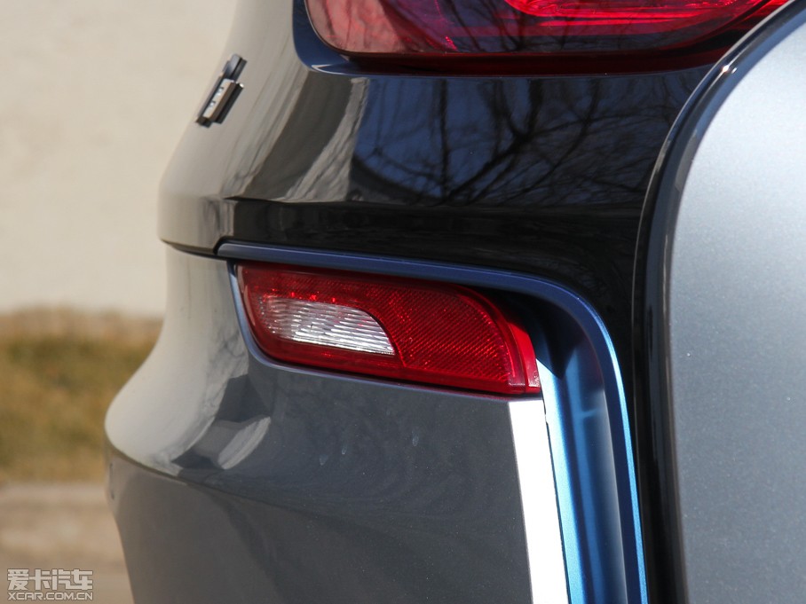 2014Ri8 (bio)(zhn)