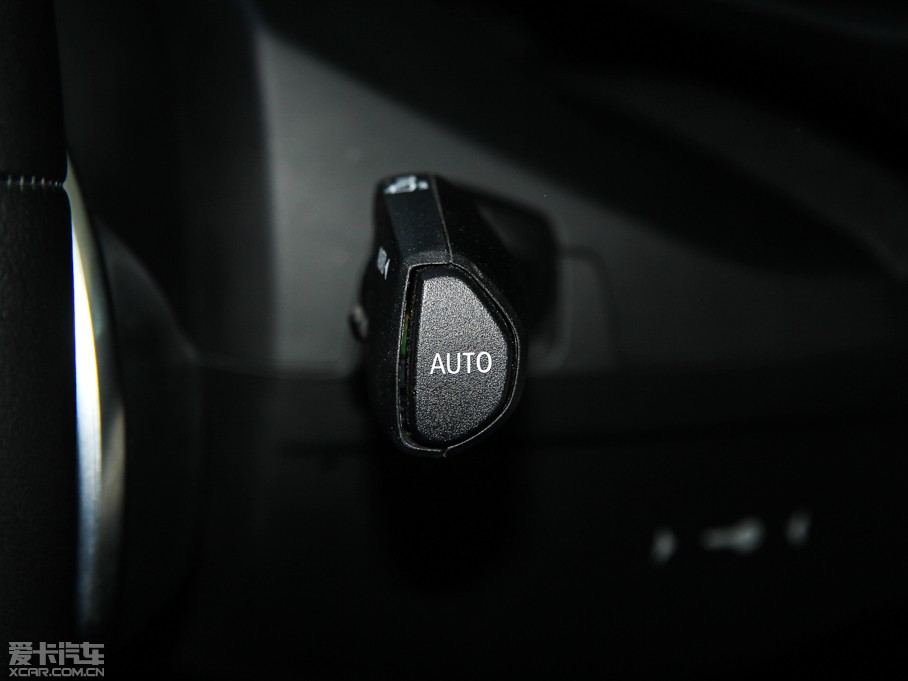 2014Ri8 (bio)(zhn)