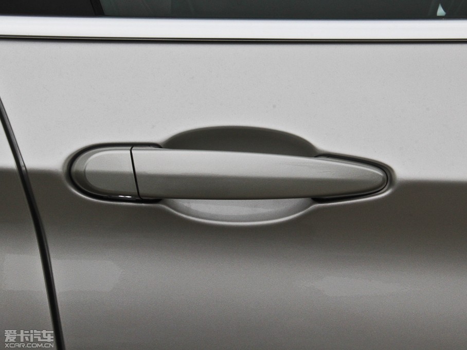 2014RX3Mڣ xDrive28i XOӋb