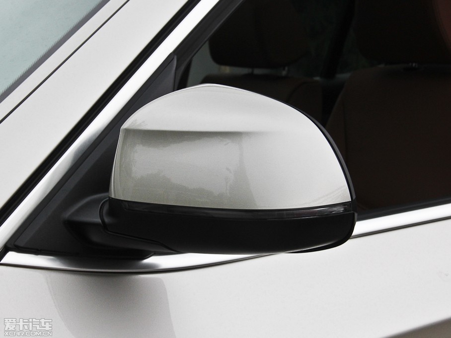 2014RX3Mڣ xDrive28i XOӋb