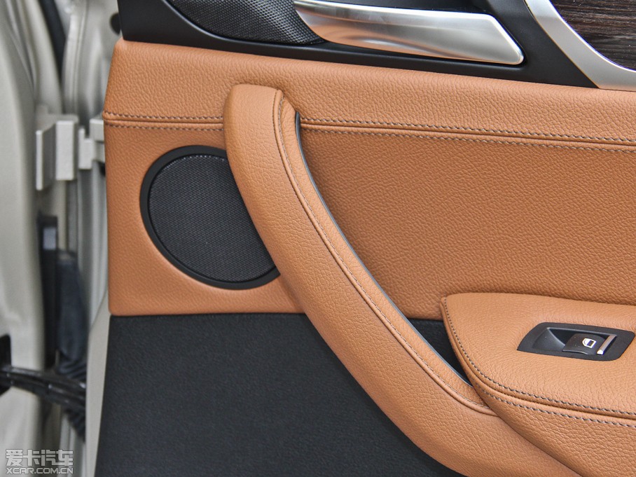 2014RX3Mڣ xDrive28i XOӋb