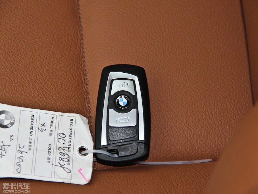 2014RX3Mڣ xDrive28i XOӋb