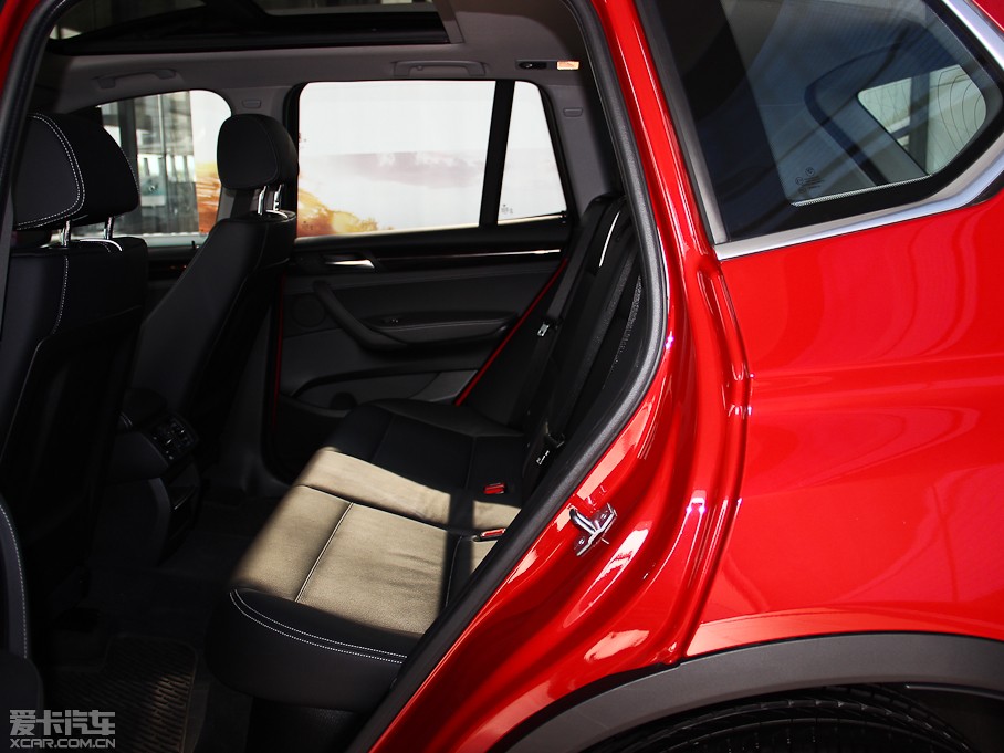 2014RX3Mڣ xDrive20i XOӋb
