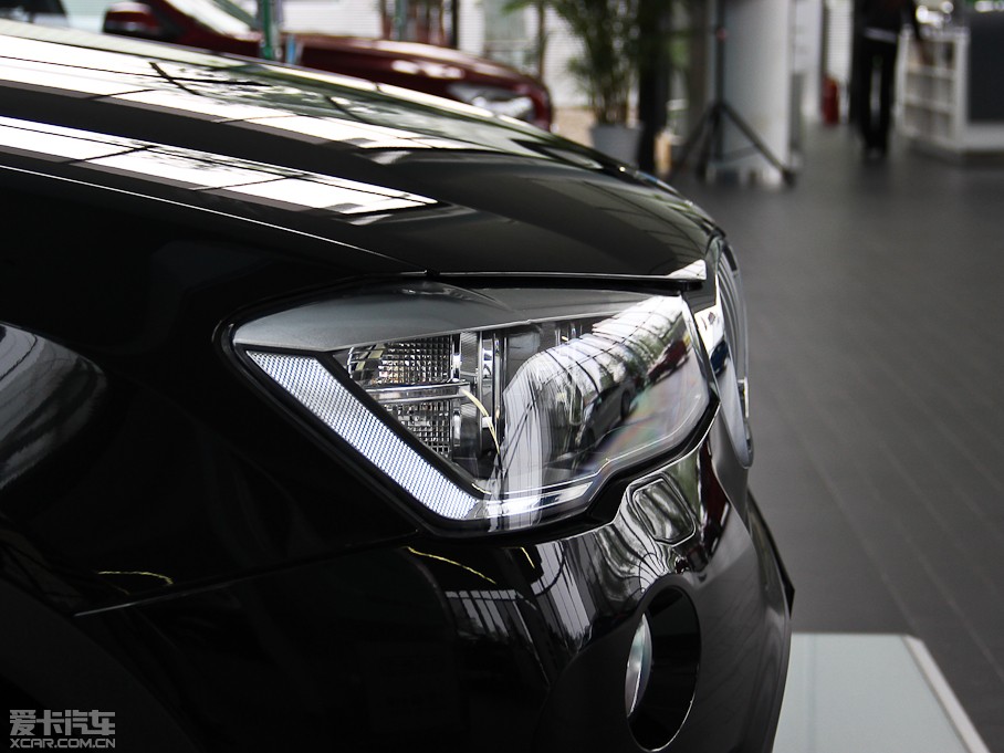 2014RX3Mڣ xDrive20i I