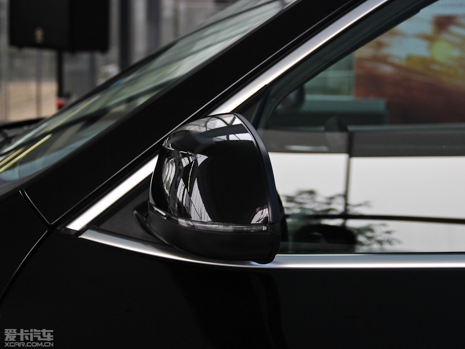 2014RX3Mڣ xDrive20i I