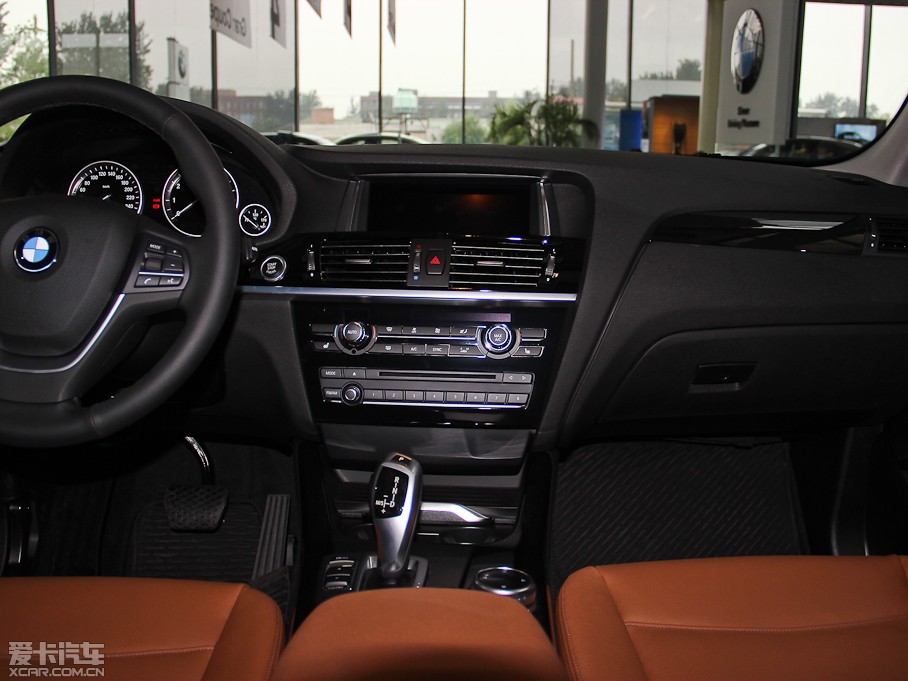 2014RX3Mڣ xDrive20i I