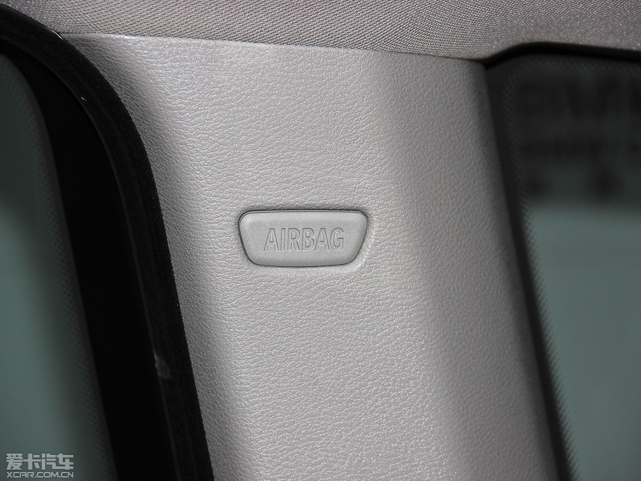 2014RX3Mڣ xDrive20i I