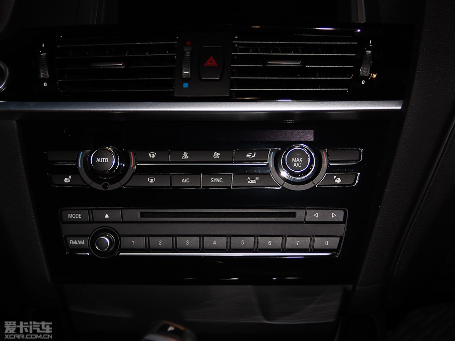 2014RX3Mڣ xDrive20i I