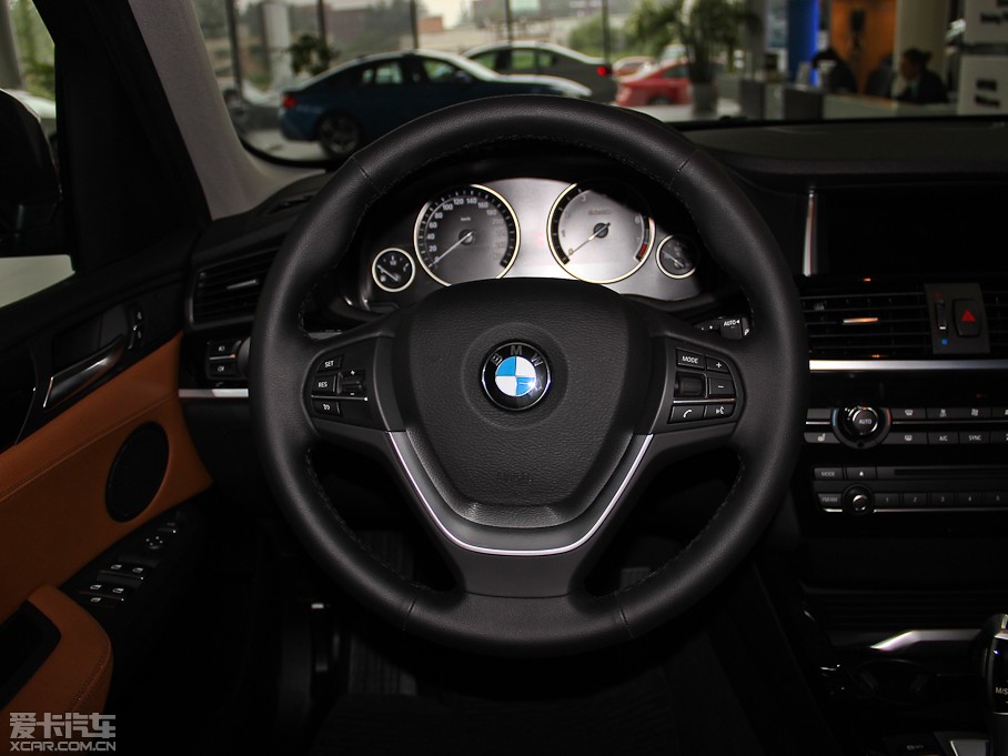 2014��RX3���M�ڣ� xDrive20i �I����