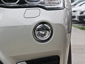 2014款xDrive28i X设计套装型 前雾灯