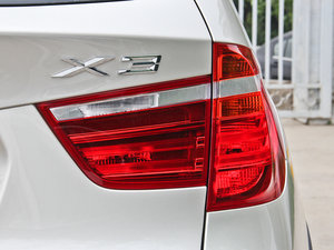2014款xDrive28i X设计套装型 尾灯
