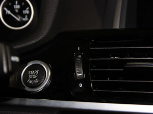 2014xDrive20i XOӋb п؅^