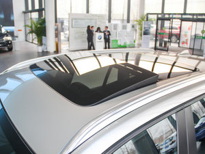 2014款xDrive20i 领先型 车顶