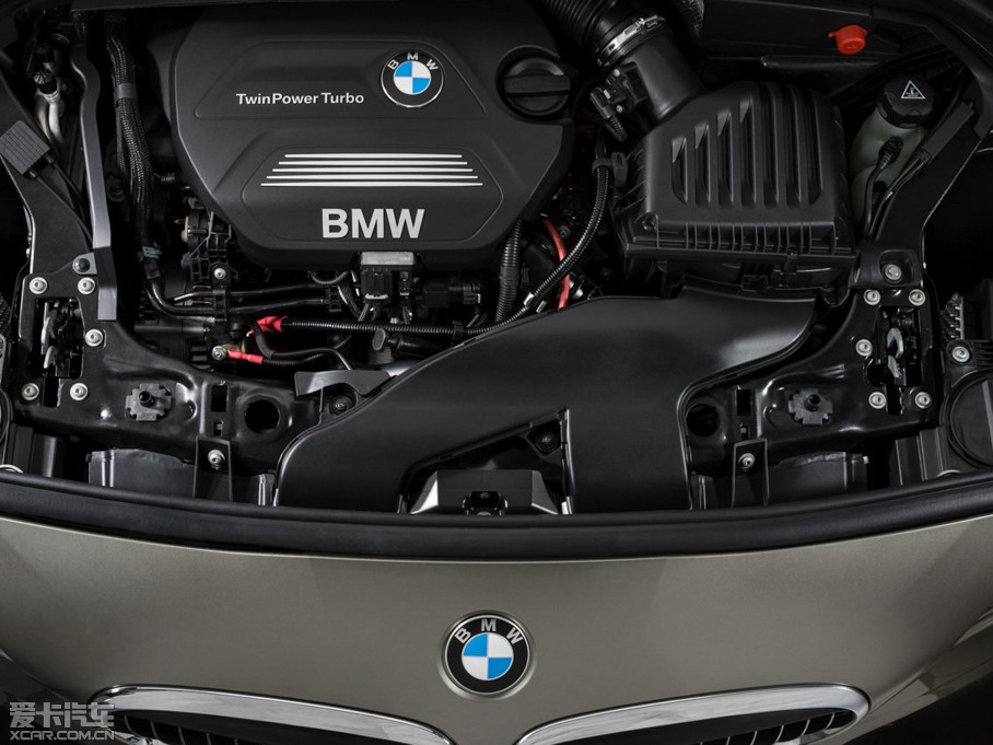 2015R2ϵ܇(M) 225i