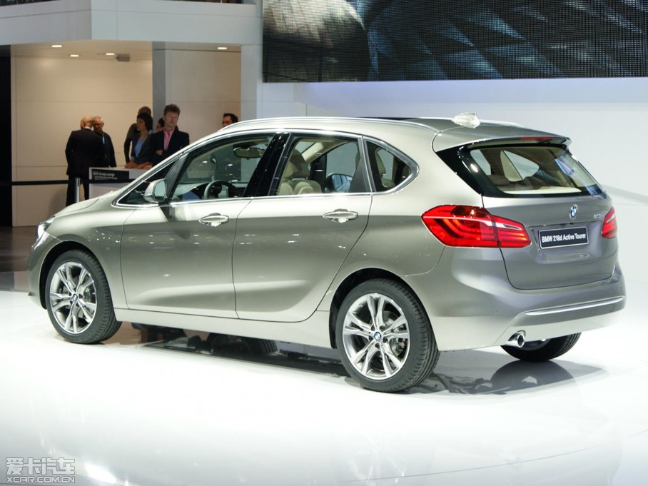 2015R2ϵ܇(M) 218d