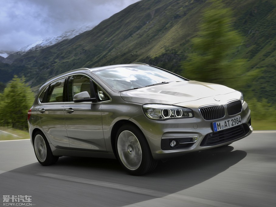 2015R2ϵ܇(M) 225i