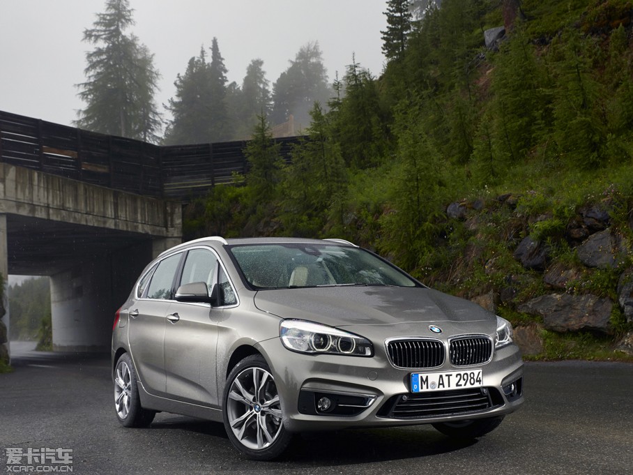 2015��R2ϵ����܇(�M(j��n)��) 225i