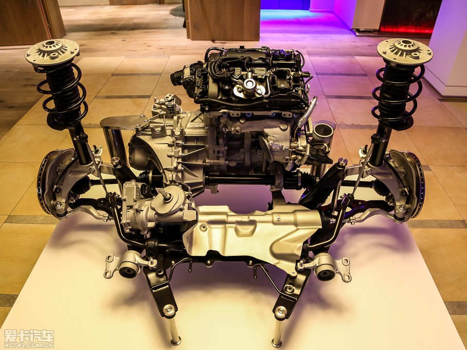 2015��R2ϵ����܇(�M��) 225i