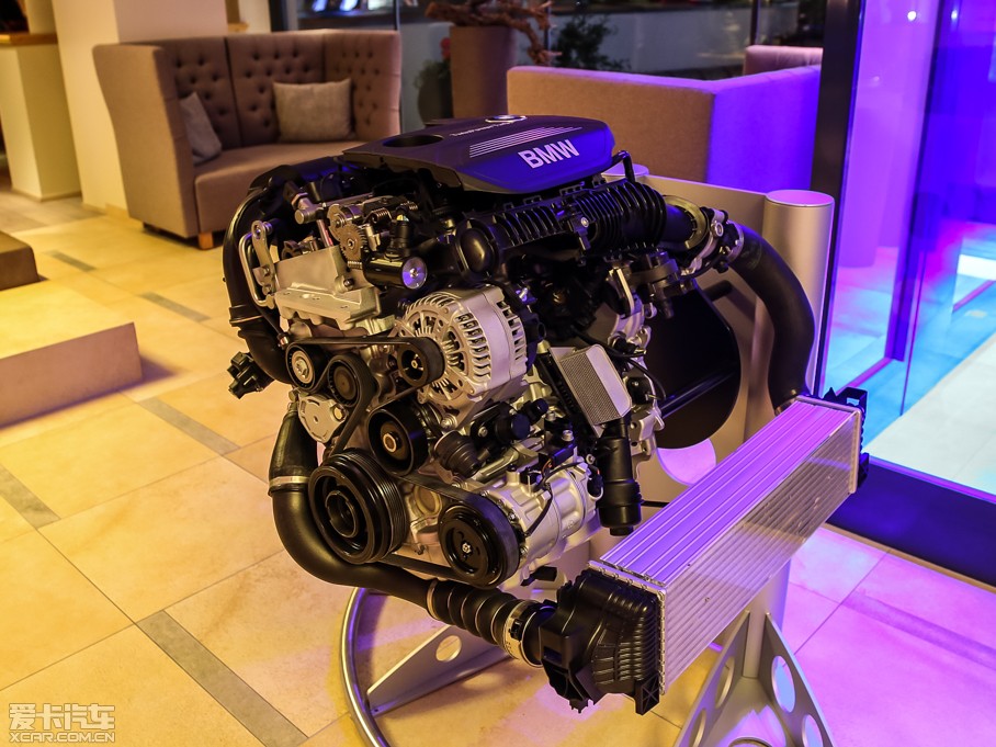 2015��R2ϵ����܇(�M��) 225i