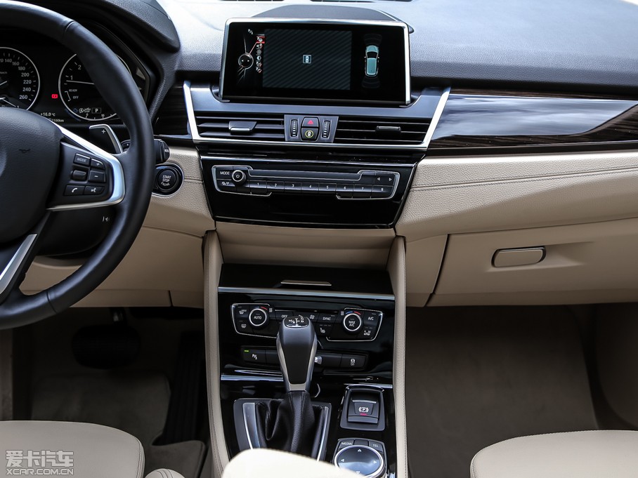 2015R2ϵ܇(M) 225i