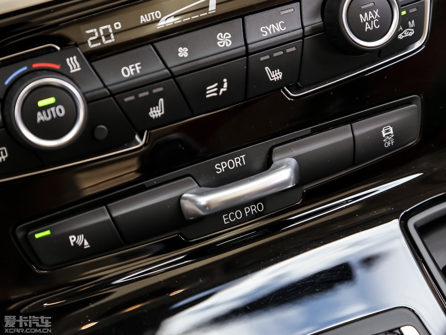 2015R2ϵ܇(M) 225i