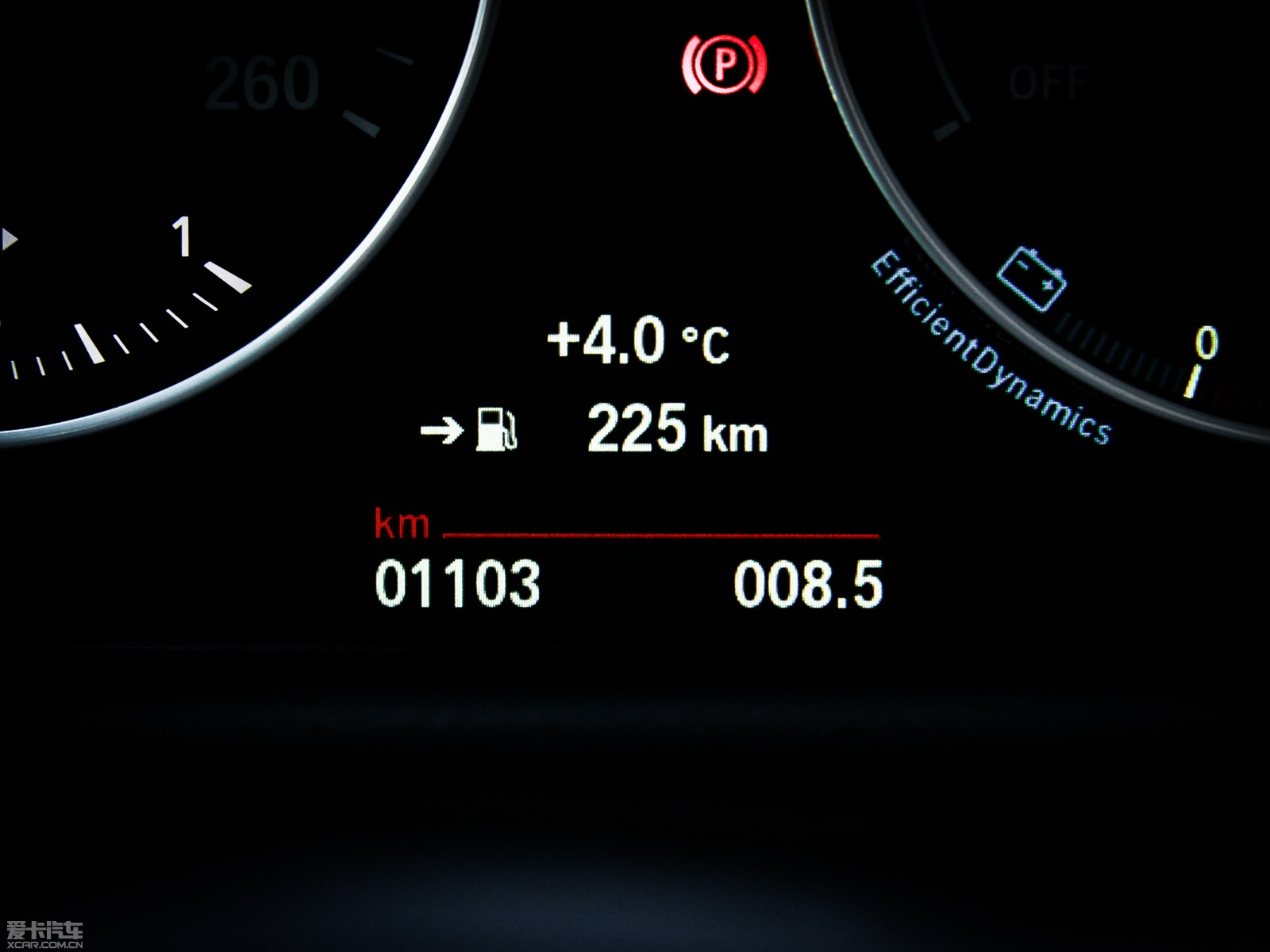 2015R2ϵ܇(M) 218i \OӋb