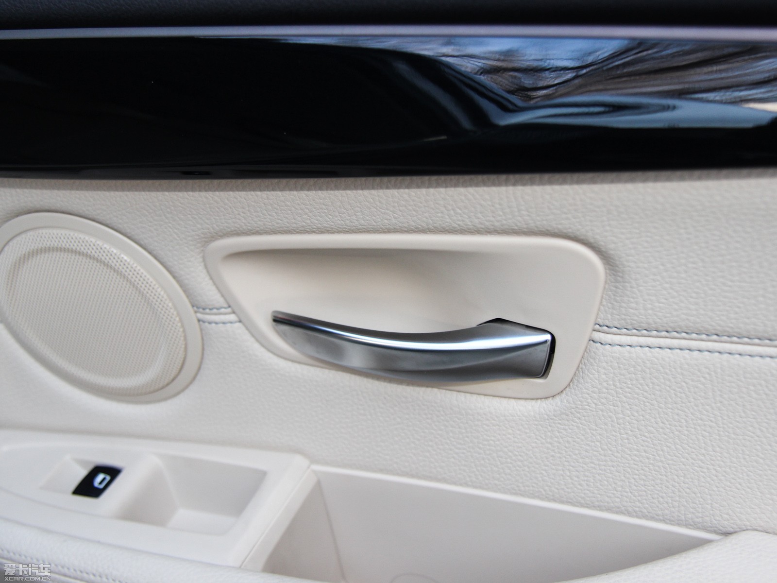 2015R2ϵ܇(M) 218i \OӋb