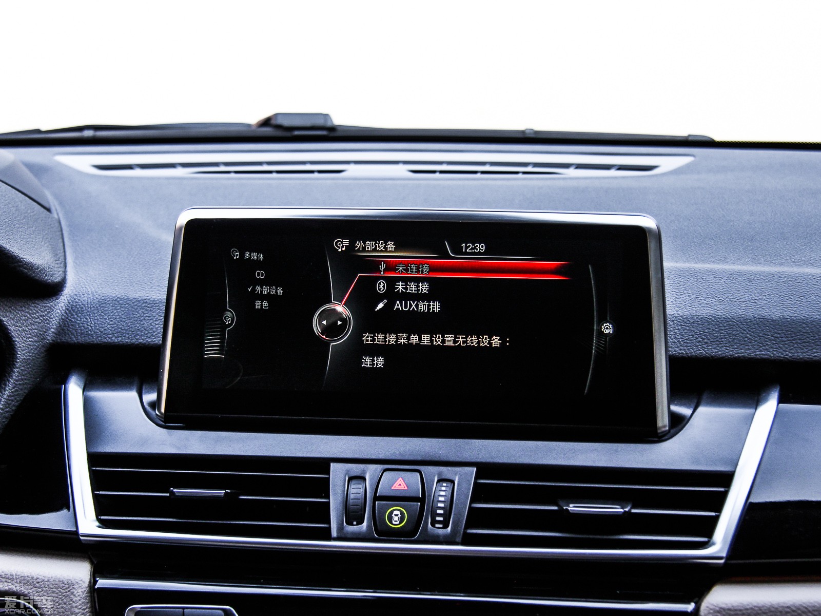 2015R2ϵ܇(M) 218i \OӋb