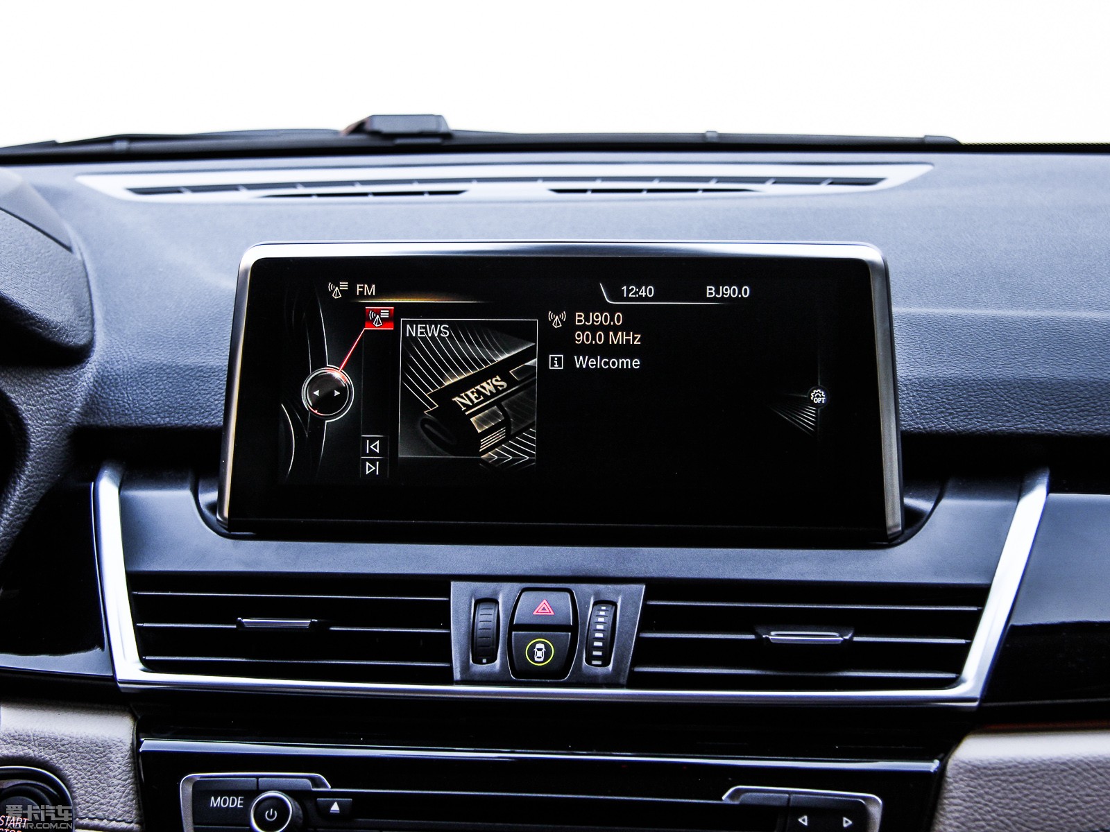 2015R2ϵ܇(M) 218i \OӋb