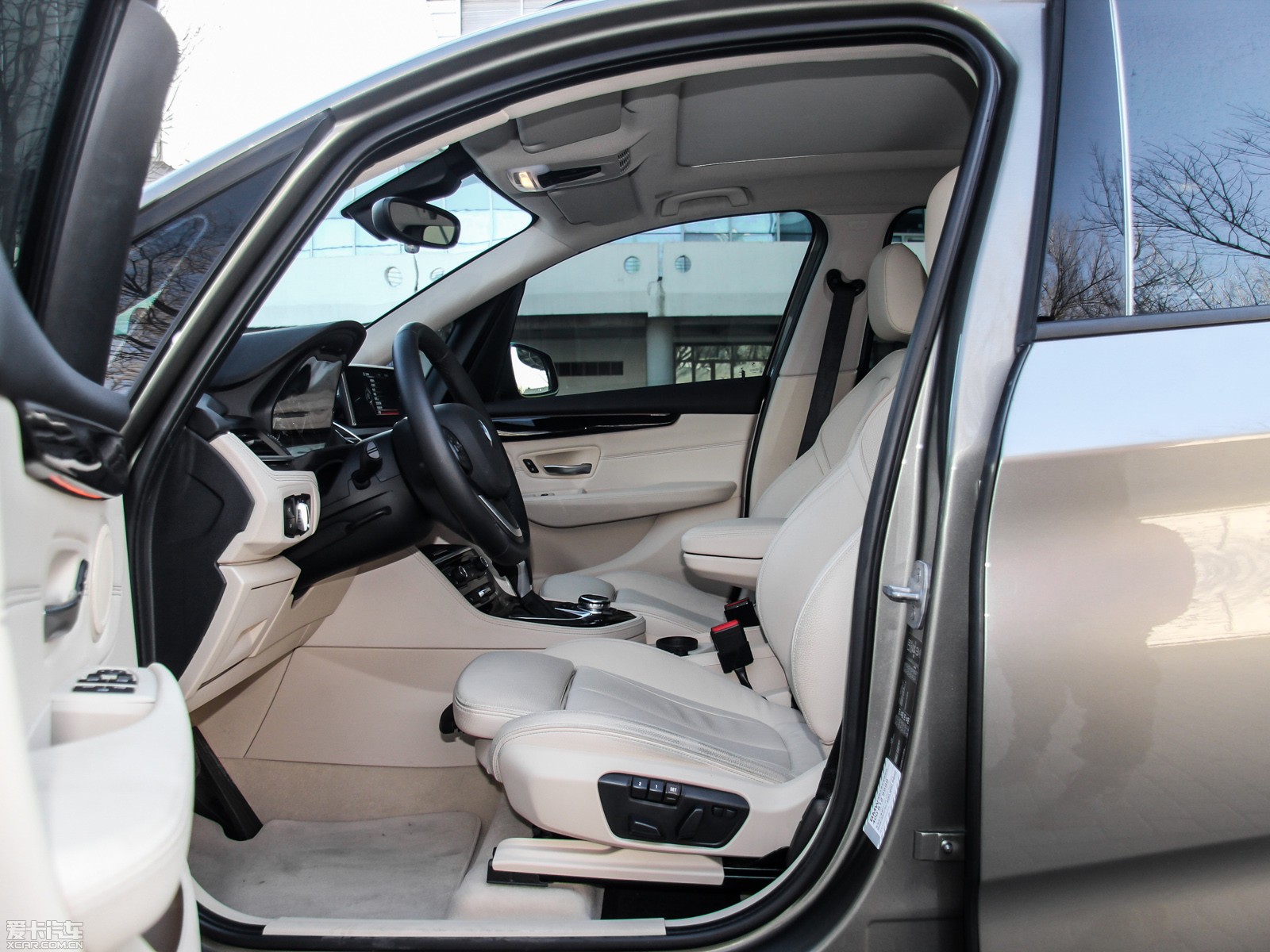 2015R2ϵ܇(M(jn)) 218i \(yn)(dng)O(sh)Ӌ(j)b