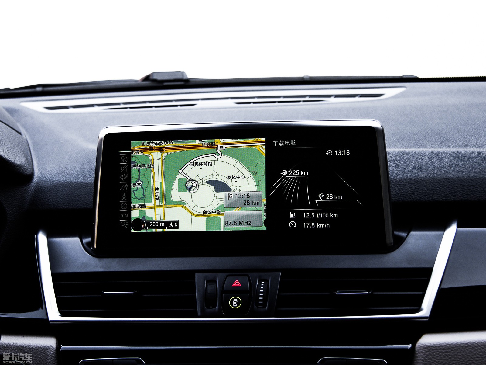 2015R2ϵ܇(M) 218i \OӋb