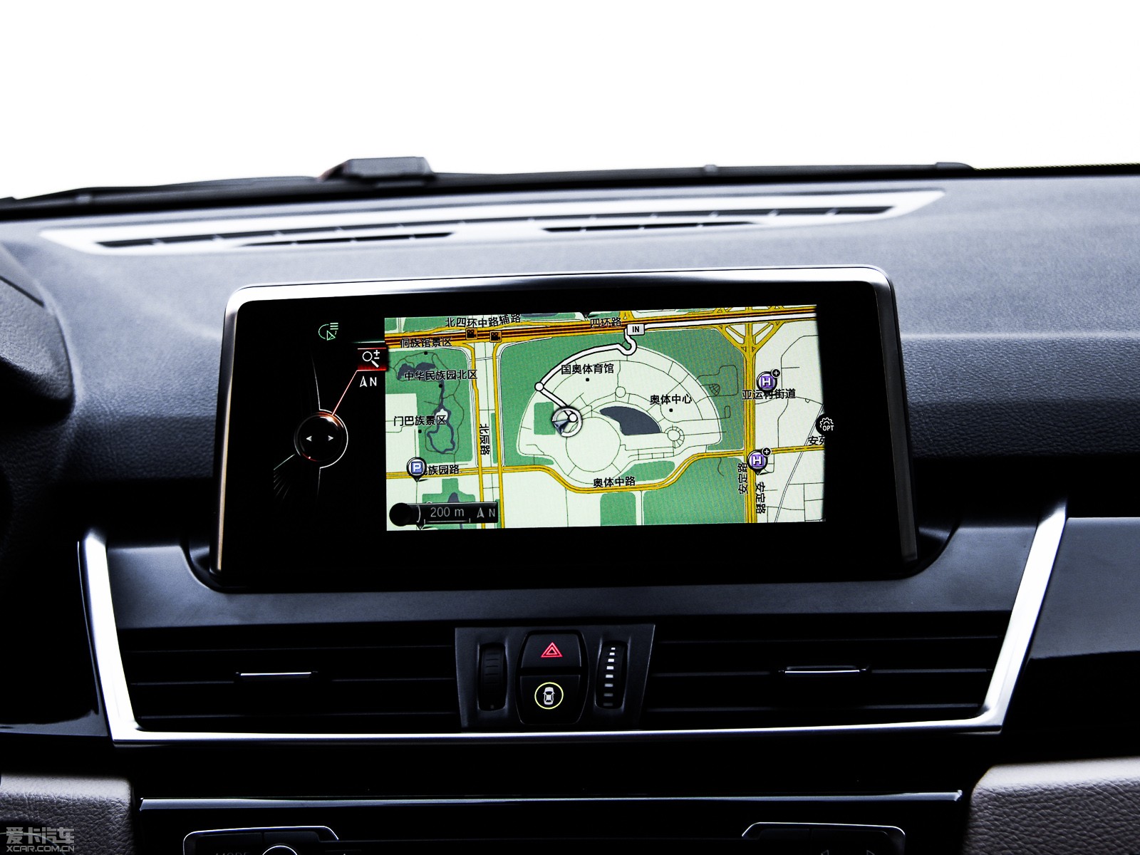 2015R2ϵ܇(M) 218i \OӋb