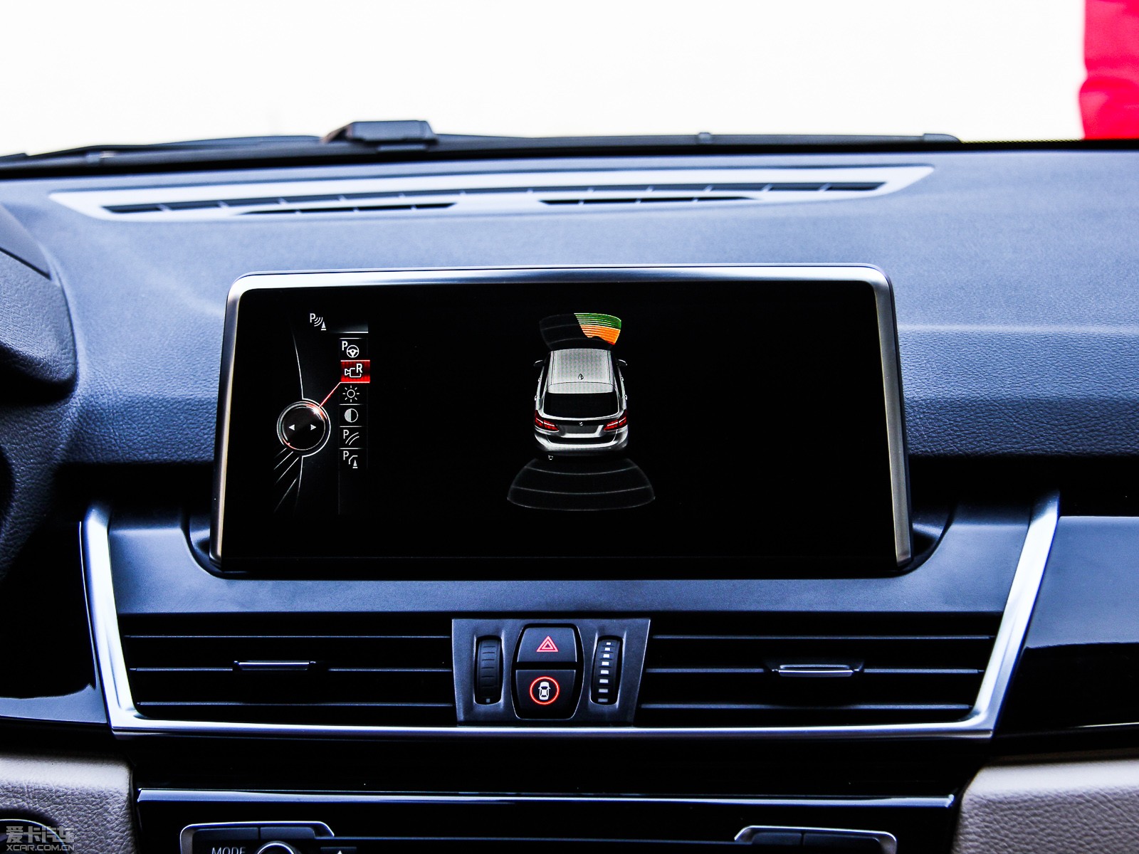 2015R2ϵ܇(M) 218i \OӋb