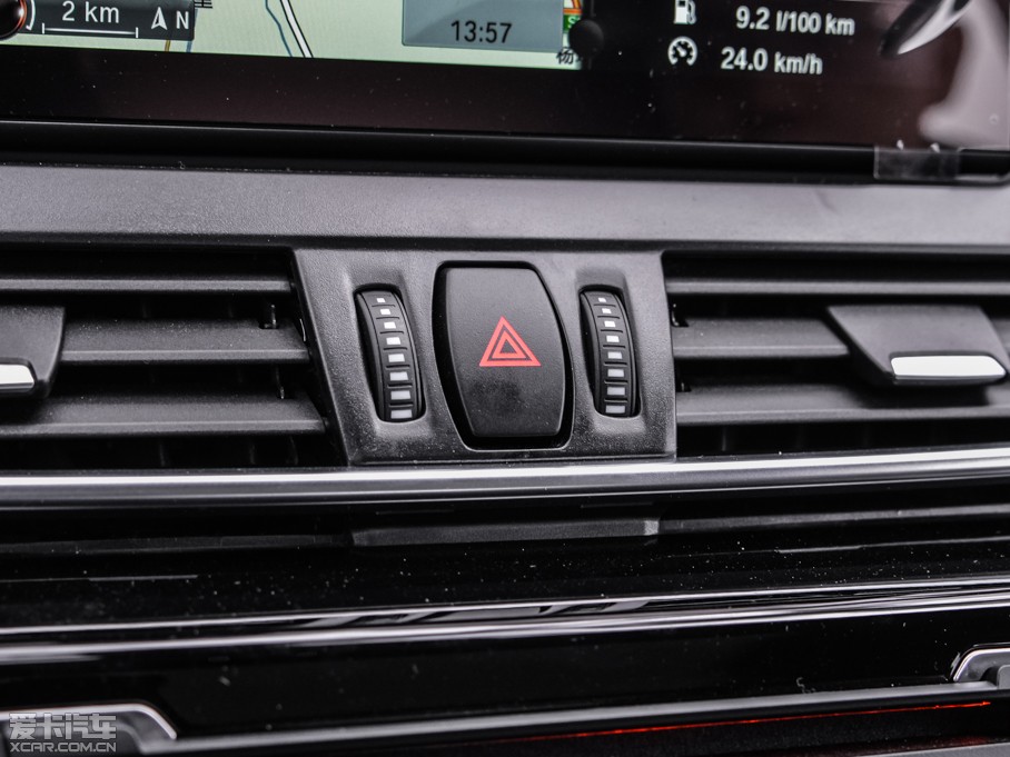 2015R2ϵ܇(M) 218i \OӋb