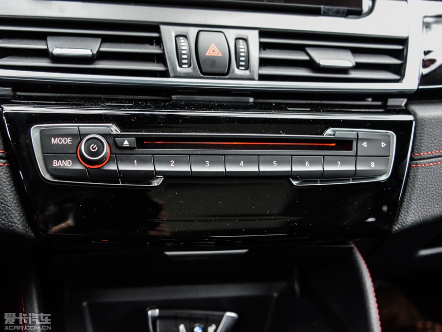 2015R2ϵ܇(M) 218i \OӋb