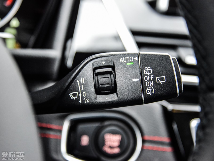 2015R2ϵ܇(M) 218i \OӋb