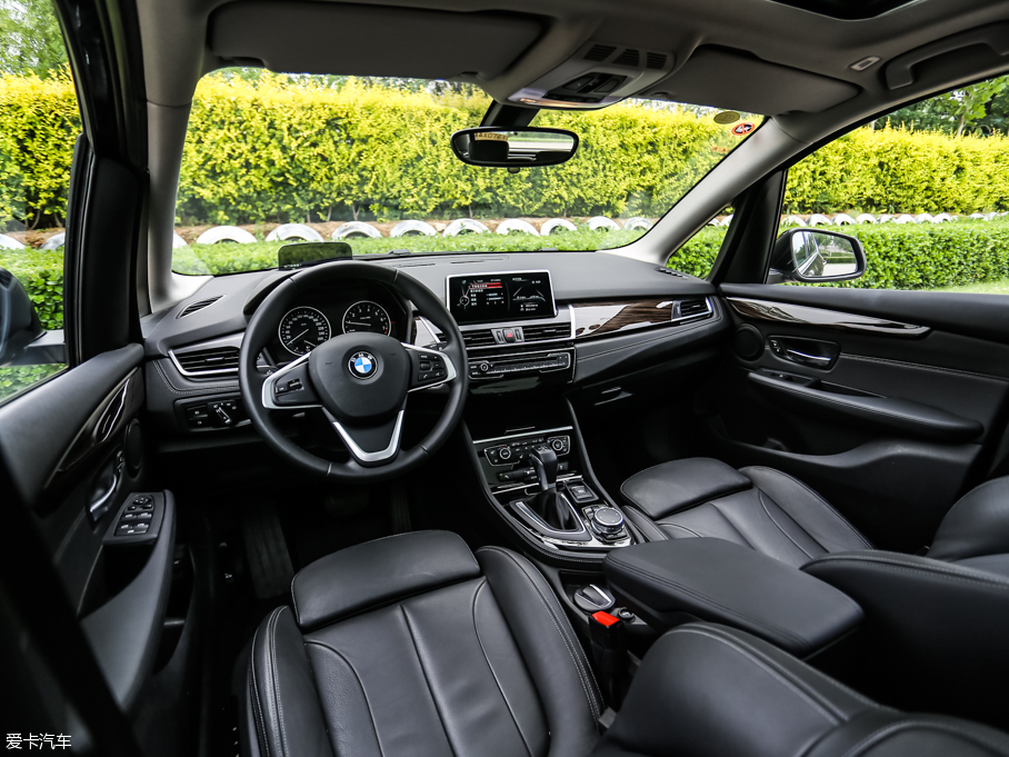 2015R2ϵ܇(M) 218i \O(sh)Ӌb