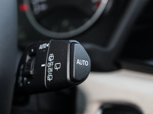 2015218i \OӋb п؅^