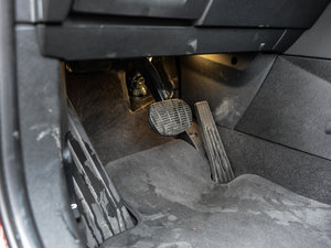 2015218i \(yn)(dng)O(sh)Ӌ(j)b п؅^(q)