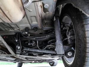 2015款218i 运动设计套装版 细节外观